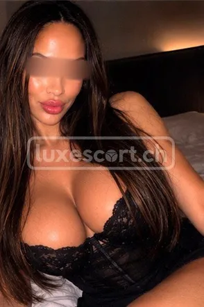 Madison – Escort in Zug, Foto 3